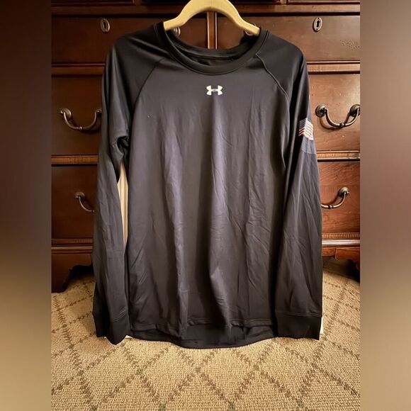 Under Armour Heat Gear Loose Fit gray Long sleeve T-shirt with American Flag M - Picture 1 of 10